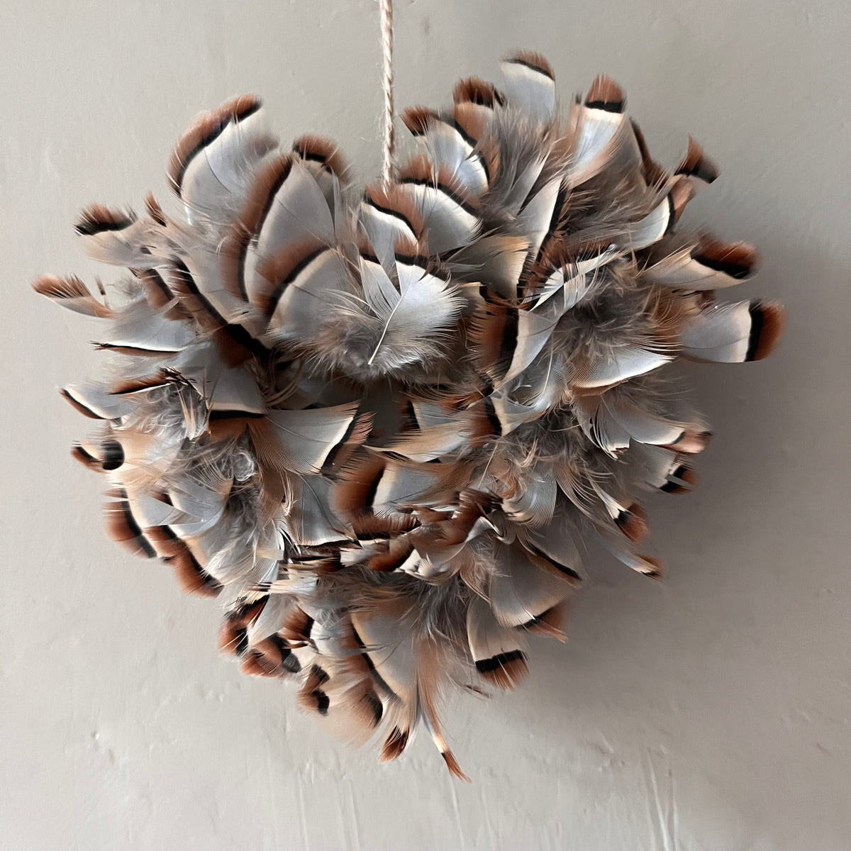 Heart feather tree Decorations | Feather Bauble | Country Living Christmas | 13cm