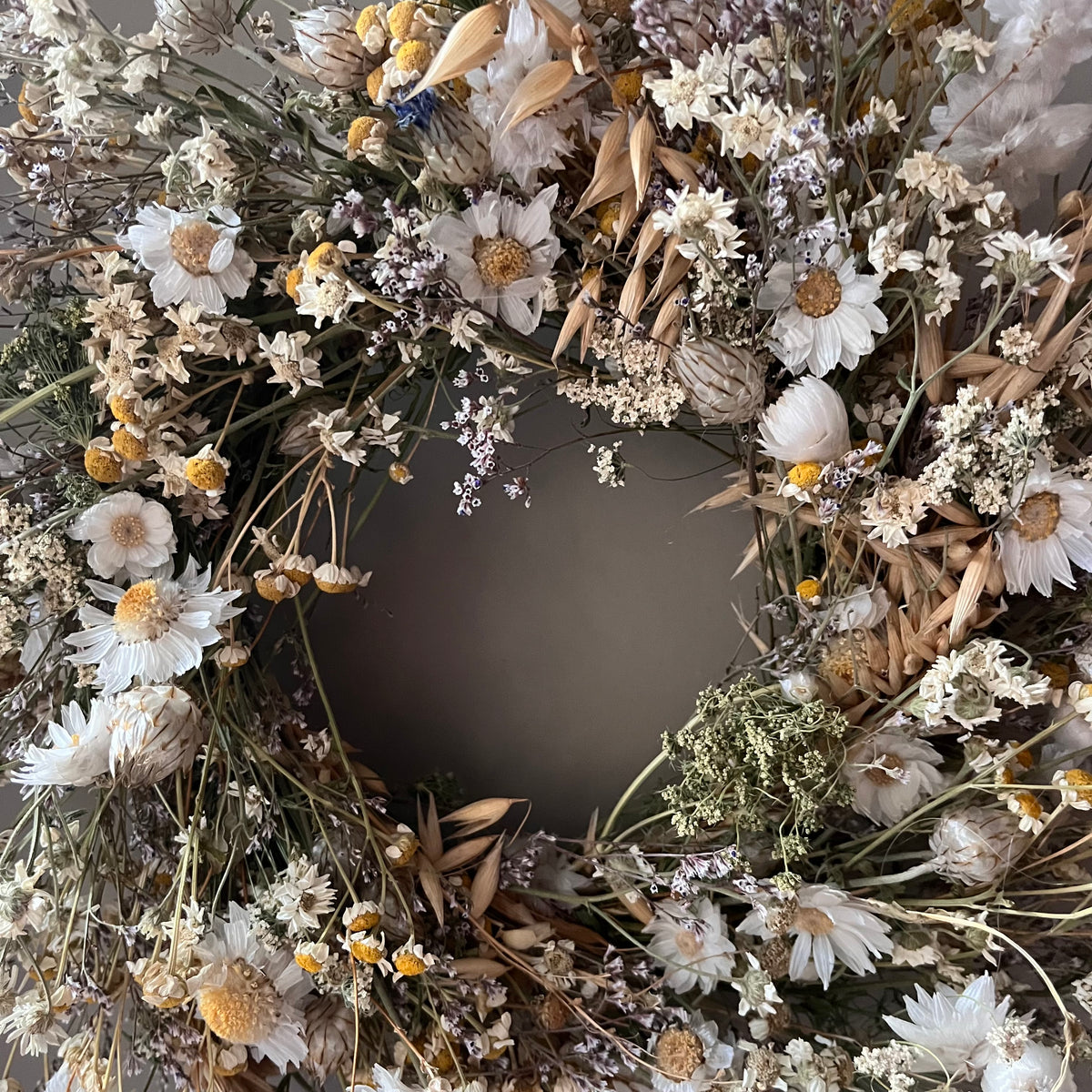 Handcrafted Dried Flower Wreath | Rustic Farmhouse Wall Hanging-28cm