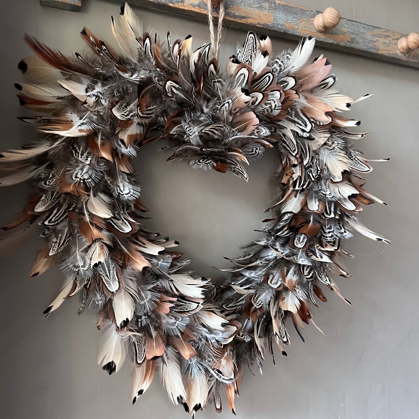 Feather Heart Wreath | Farmhouse Wall Decor | Country living home decor