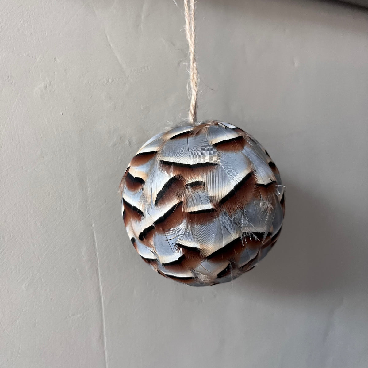 Baubles | Feather baubles | Christmas decorations | Farmhouse Christmas | Tree ornament | Country living | Set of 3