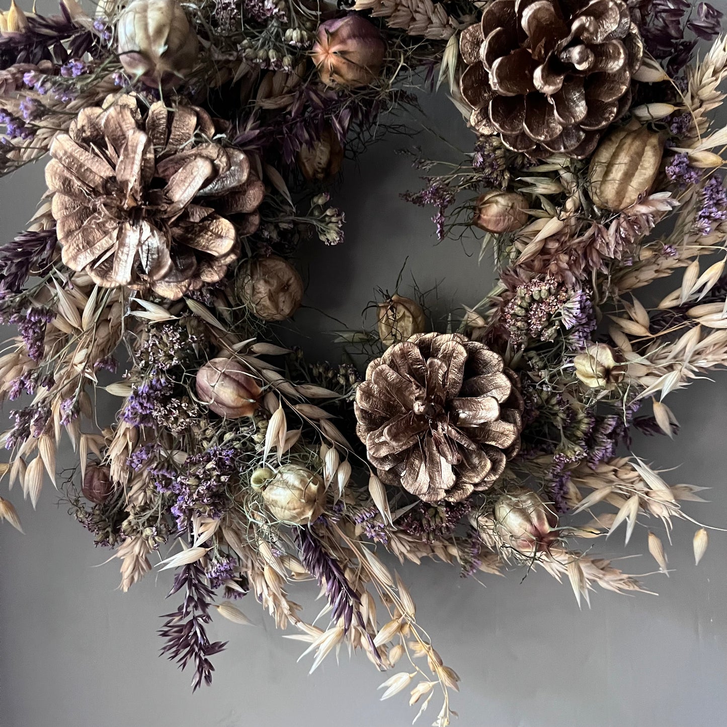 Dried Flower Wreath: Everlasting Floral Home Decor (25cm)