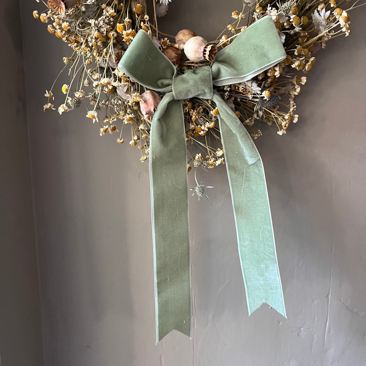 Winter Dried Flower Wreath: Winter door decor | 28cm