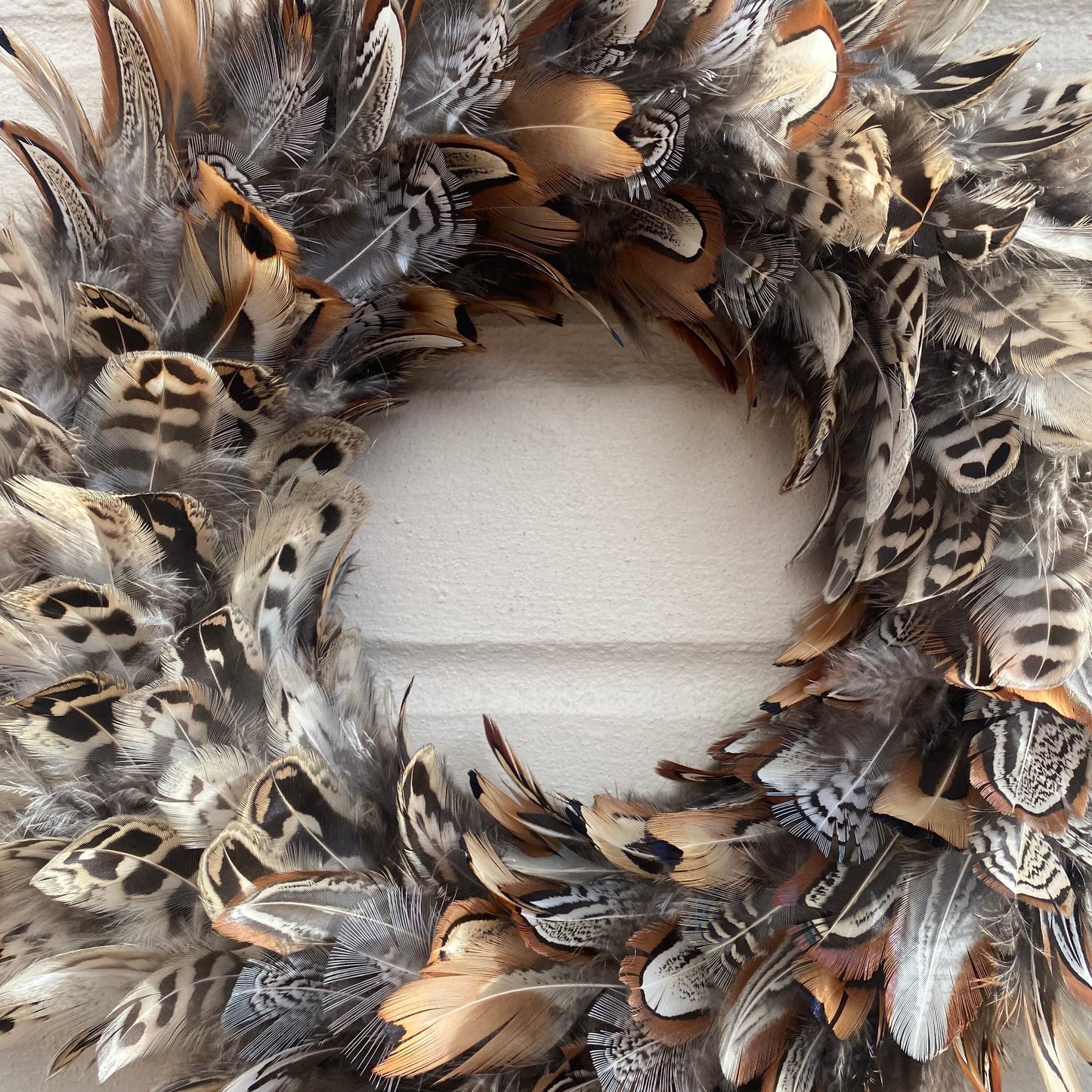 Feather wreath | Natural wreath | Winter wreath |  Farmhouse decor | Maximalist decor | Pheasant feathers | Christmas decorations | 25-30cm