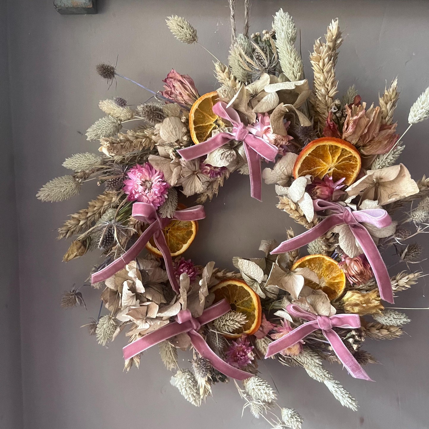 Summer flower wreath | Dried flowers | Farmhouse home | Country living | Front door decor | Farmhouse wreath | 25cm