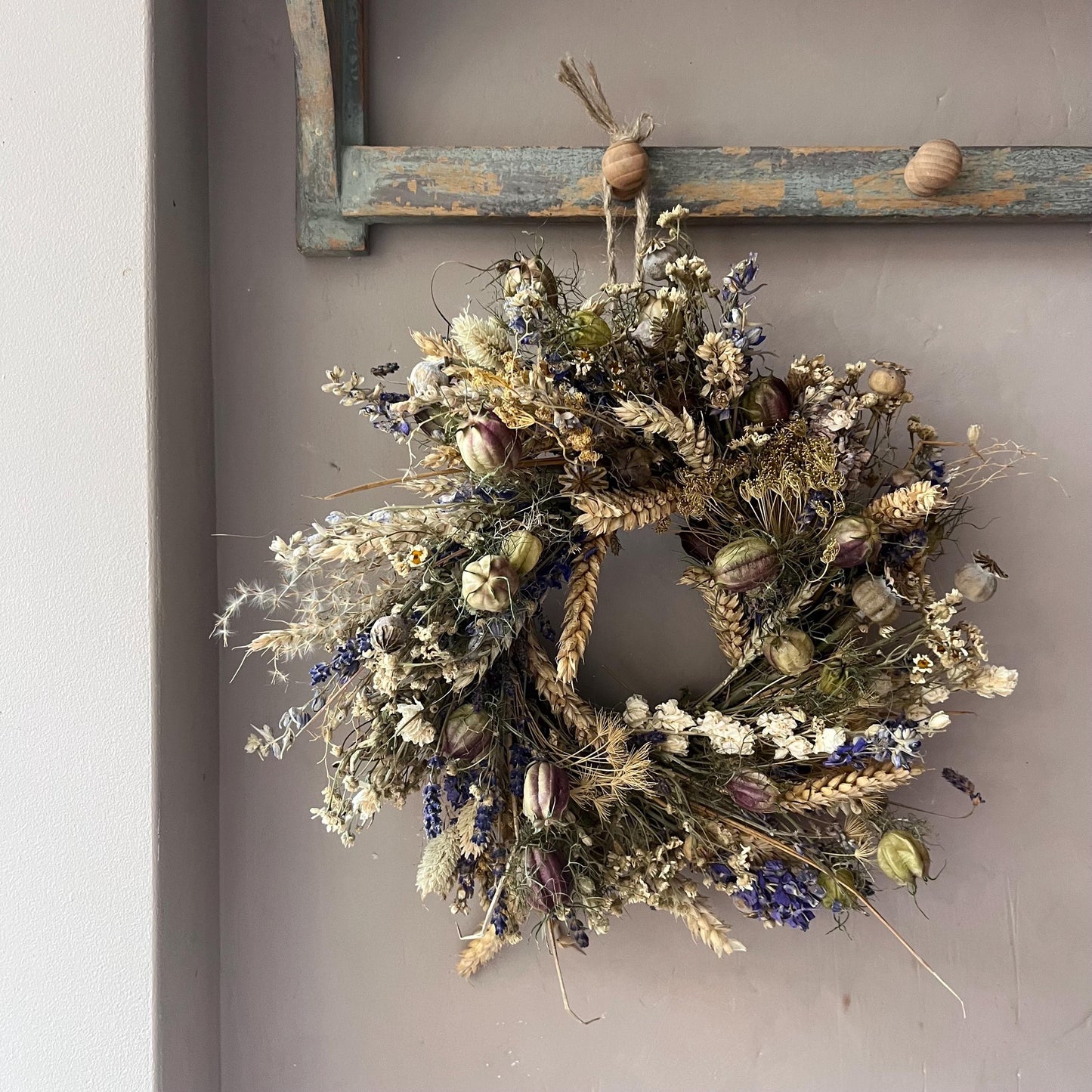 Spring wreath | Spring decorations | Dried flower wreath | Farmhouse spring decor | Small wreath | Wall hangings | 25cm