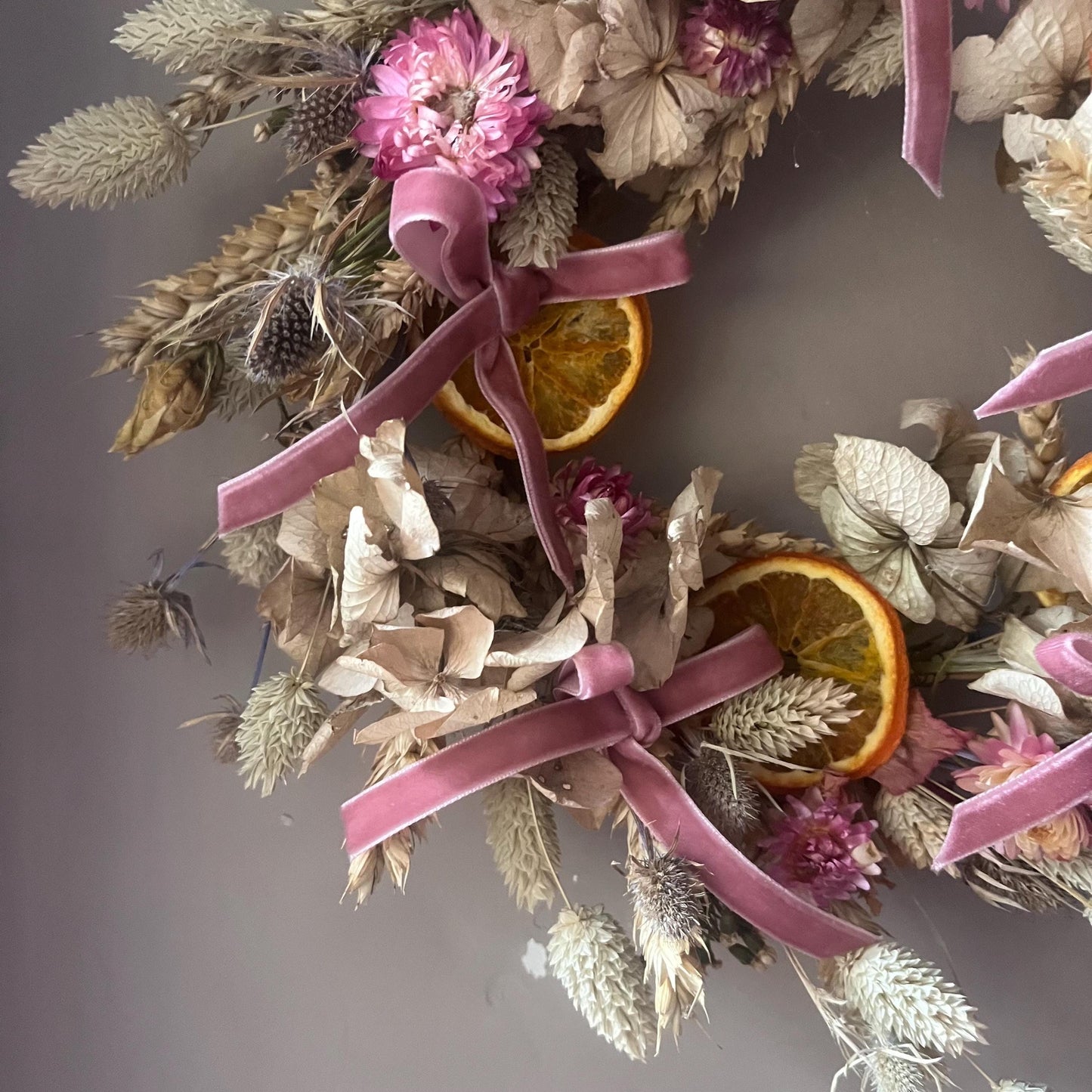 Summer flower wreath | Dried flowers | Farmhouse home | Country living | Front door decor | Farmhouse wreath | 25cm