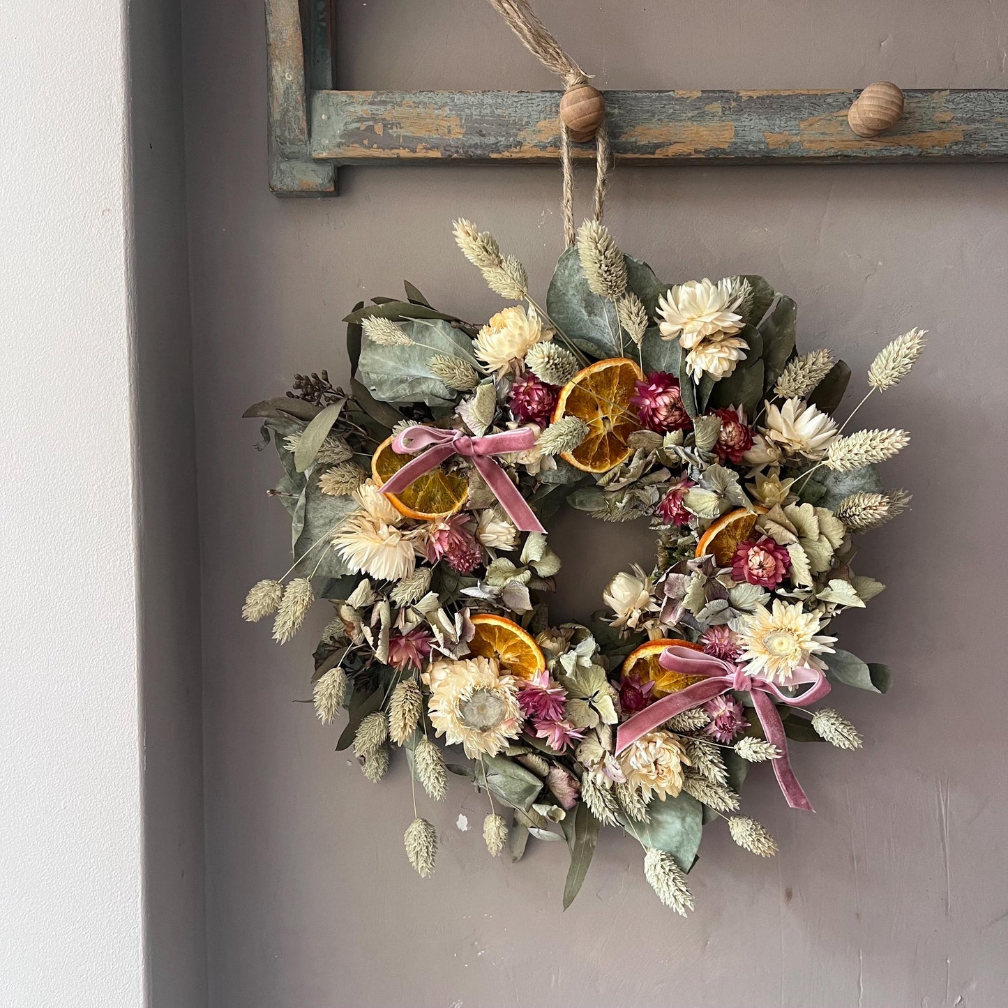 Spring wreath | Spring decorations | Dried flower wreath | Farmhouse spring decor | Small wreath | Wall hangings | 25cm