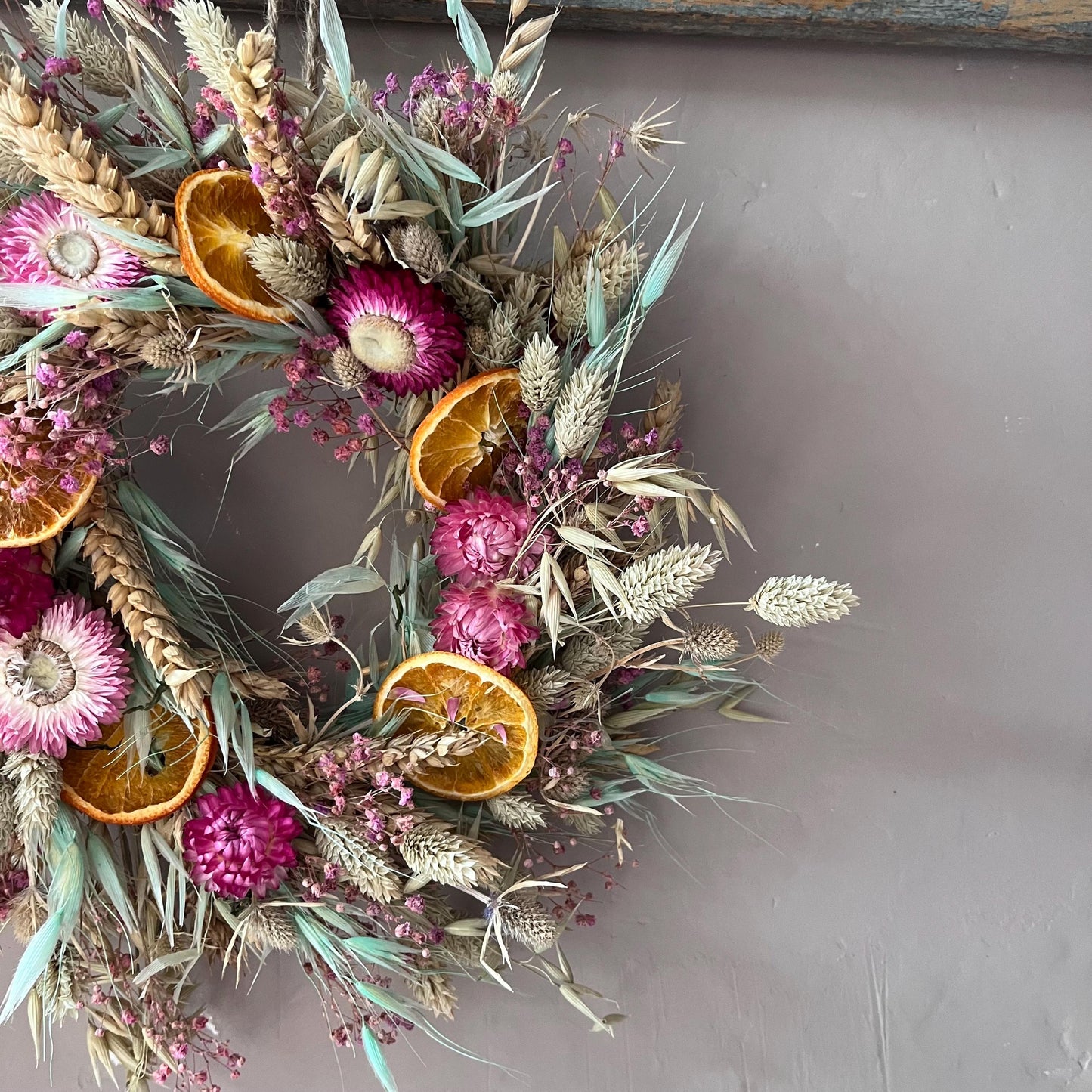 Everlasting dried flowers| Summer inspired decor | Winter dried flowers | Summer farmhouse decor | Small Dried Flower Wreath | 25x25cm