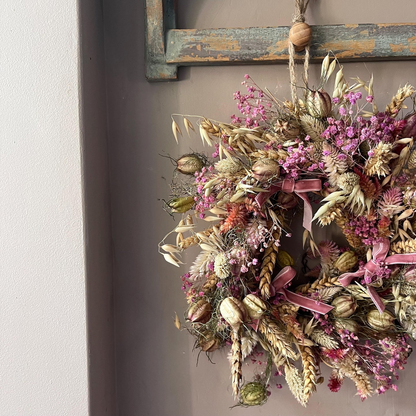 Autumn flower wreath | Dried flowers | Farmhouse home | Country living | Front door decor | Farmhouse wreath | 25cm