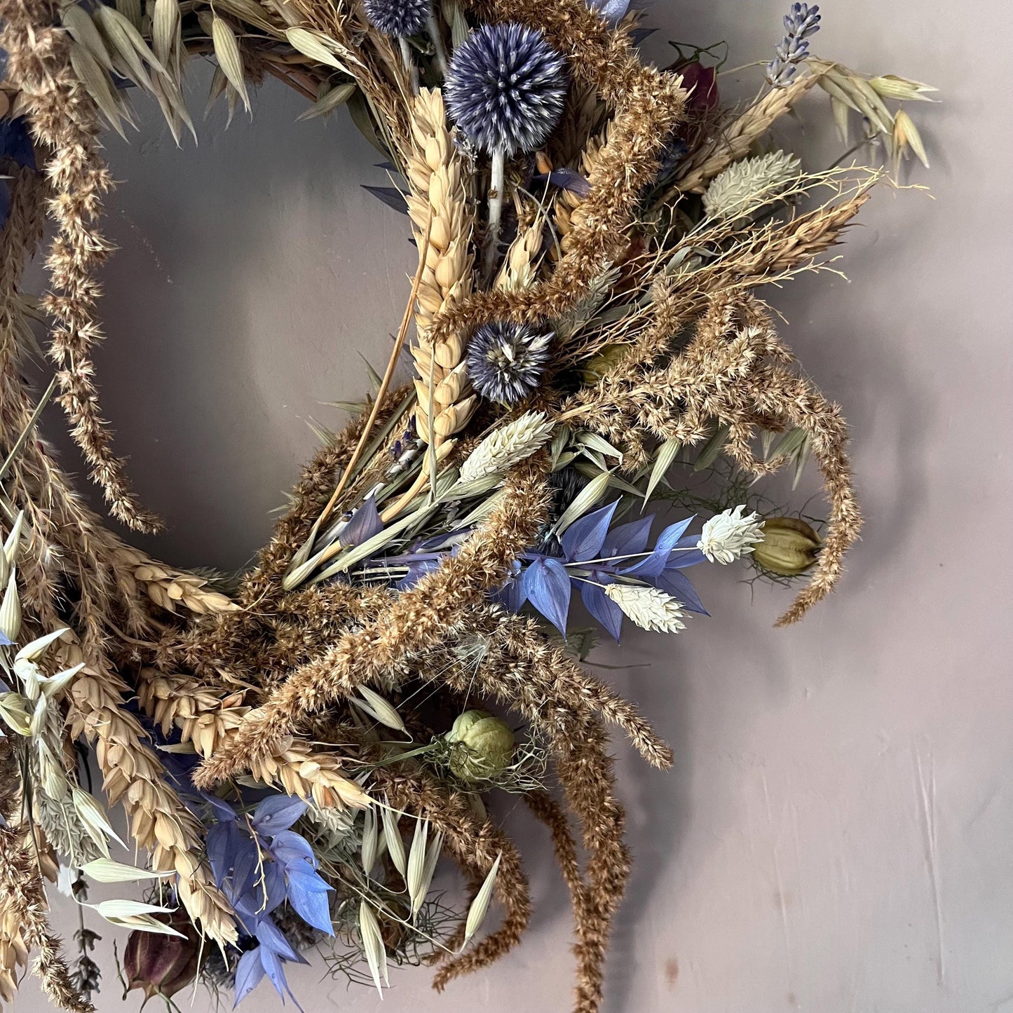 Autumn flower wreath | Dried flowers | Farmhouse home | Country living | Front door decor | Farmhouse wreath | 25cm
