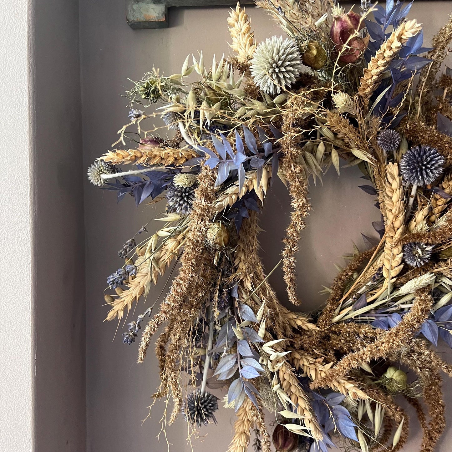 Autumn flower wreath | Dried flowers | Farmhouse home | Country living | Front door decor | Farmhouse wreath | 25cm