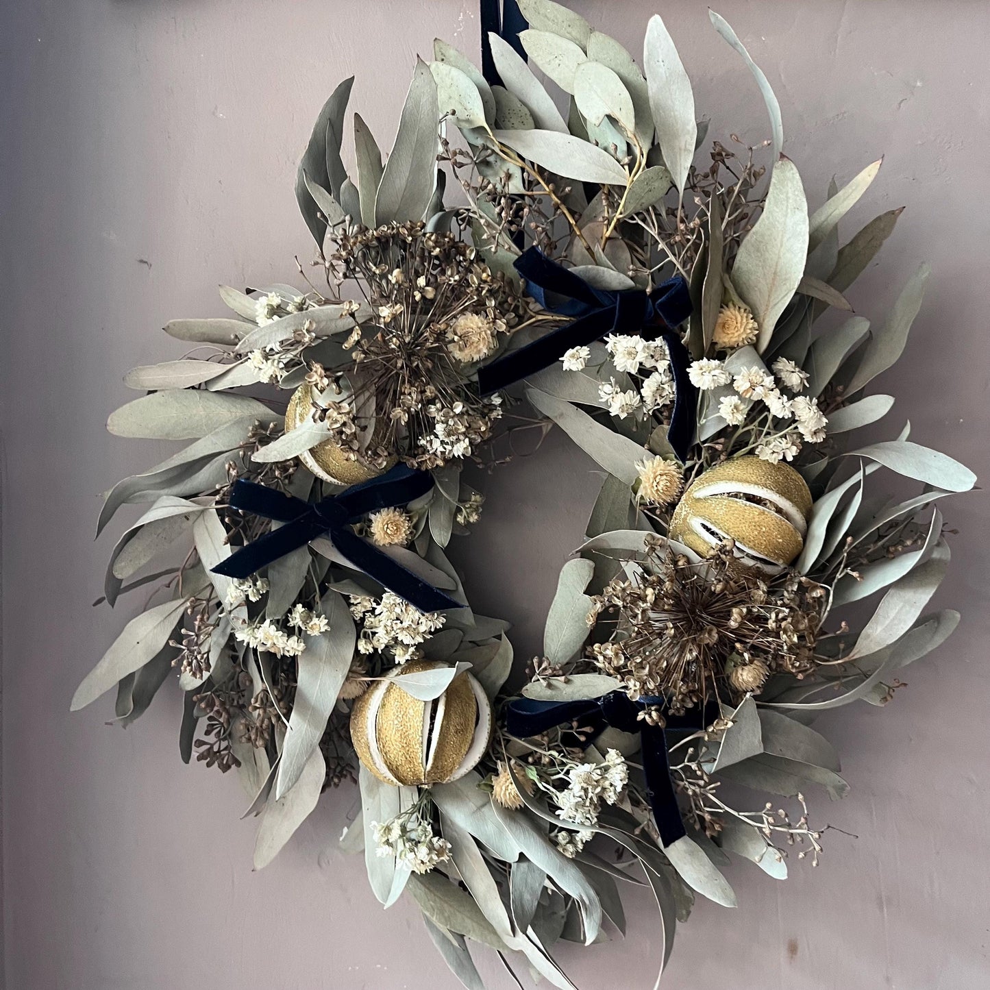 Winter wreath | Winter decorations | Dried flower wreath | Farmhouse Winter decor | Small wreath | Wall hangings | 25cm