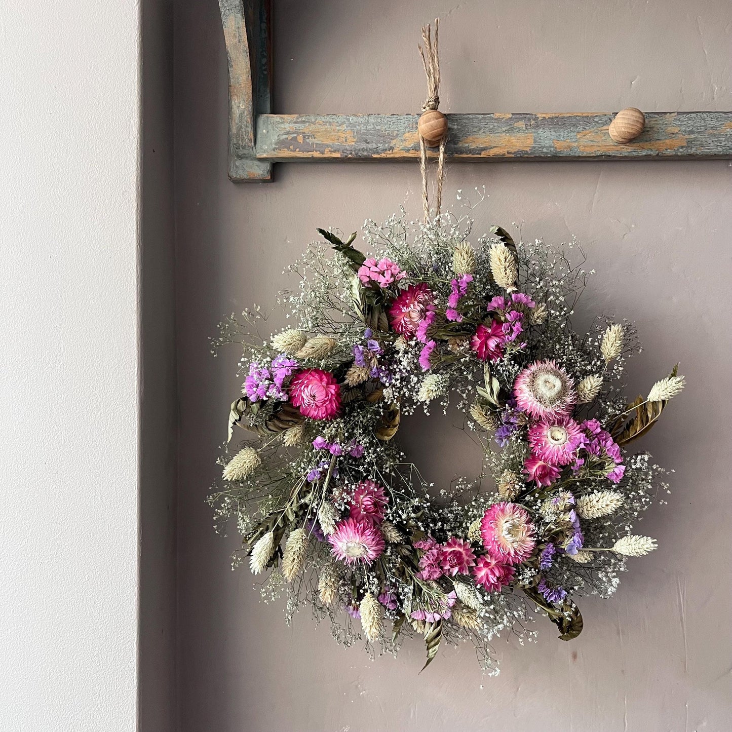 Everlasting dried flowers| Summer inspired decor | Winter dried flowers | Summer farmhouse decor | Small Dried Flower Wreath | 25x25cm