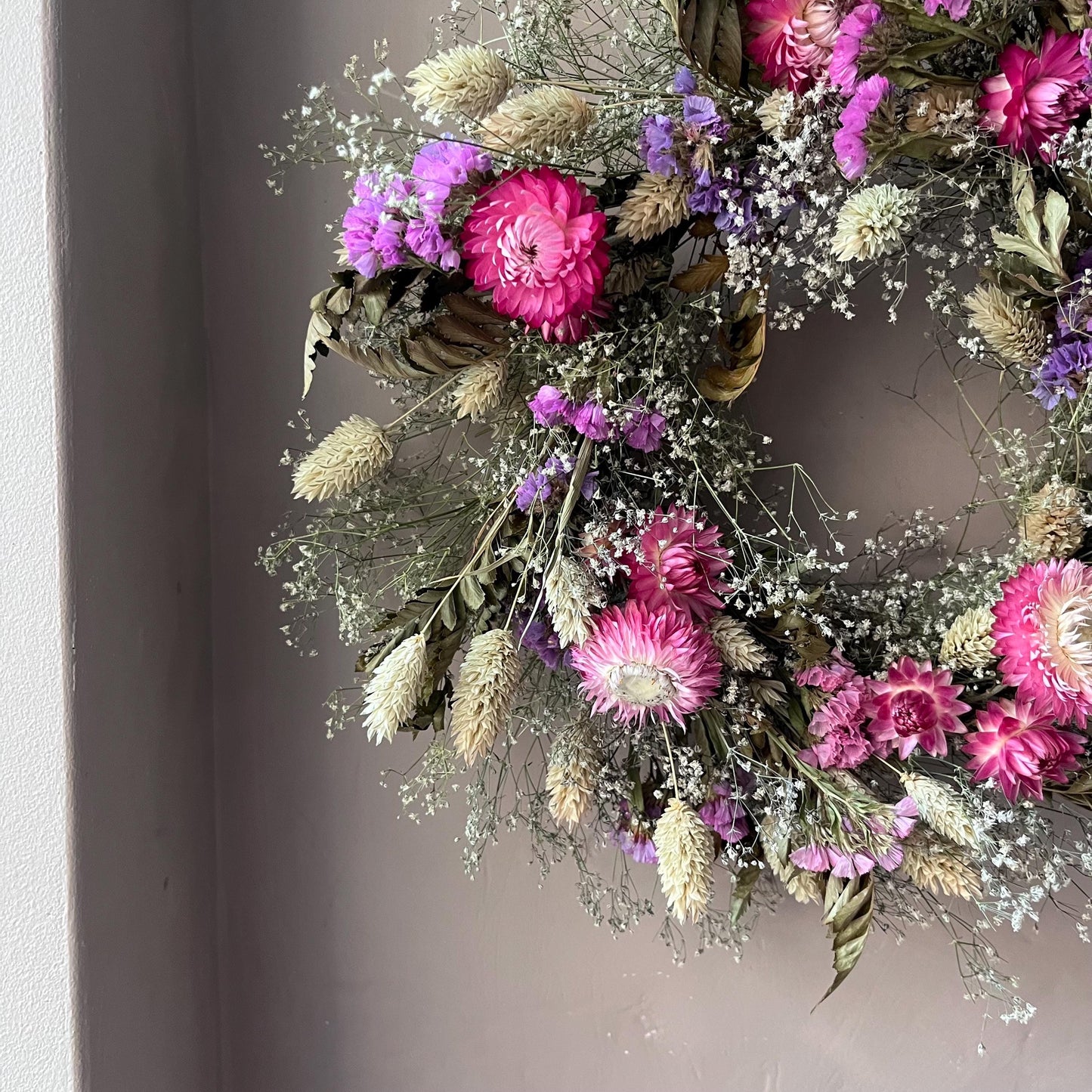Everlasting dried flowers| Summer inspired decor | Winter dried flowers | Summer farmhouse decor | Small Dried Flower Wreath | 25x25cm