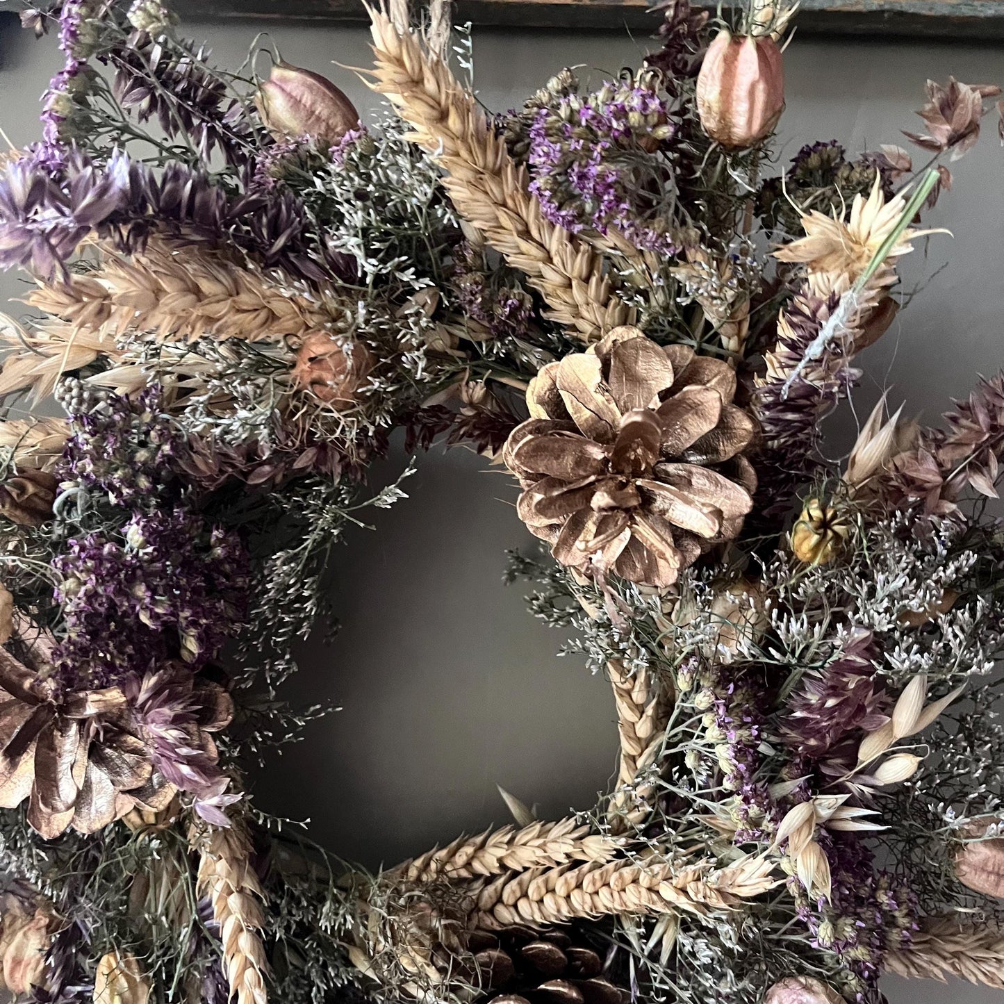 Autumn Dried Flower Wreath: Farmhouse Fall Decor, 25cm