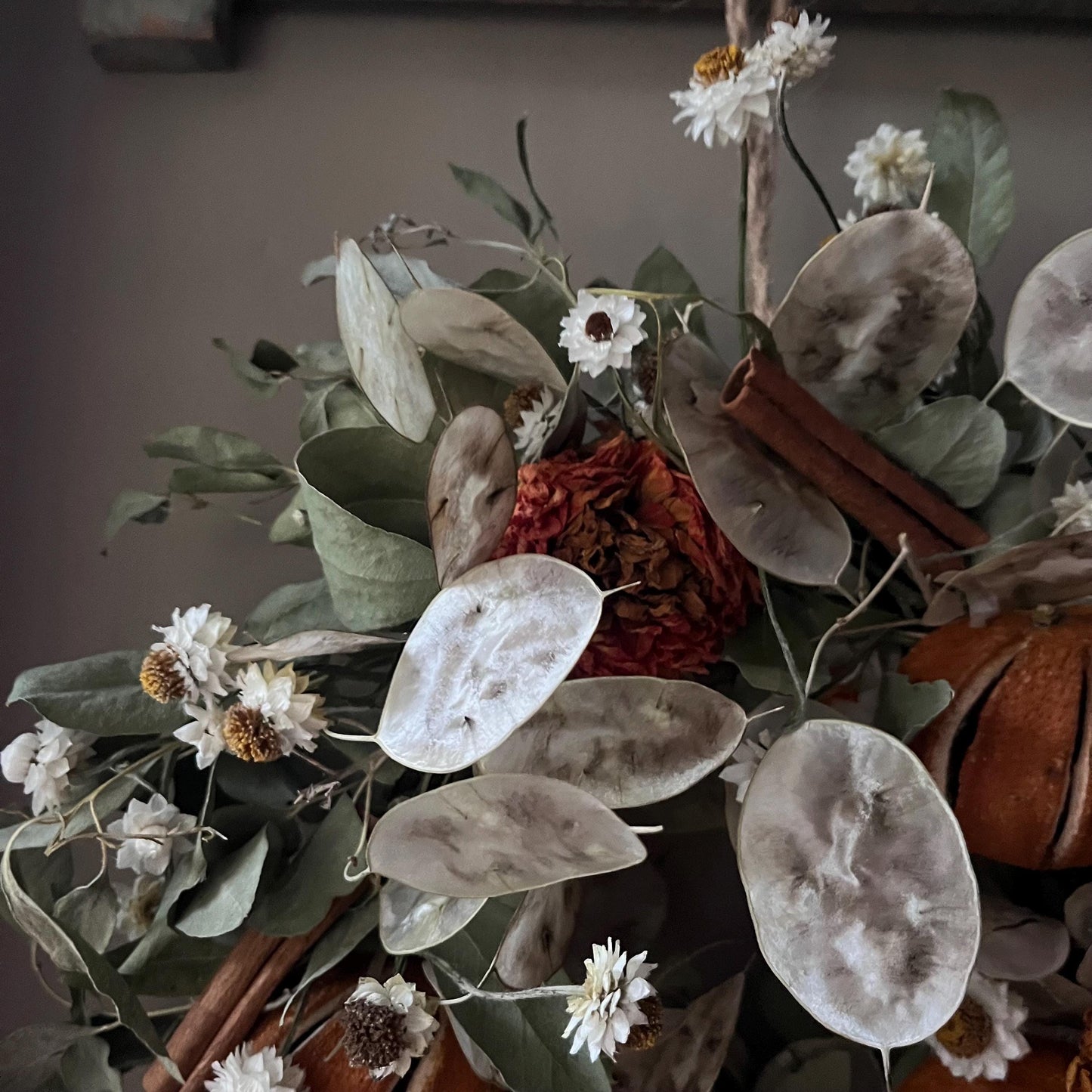 Dried flower wreath | Winter Farm house decor | 22cm