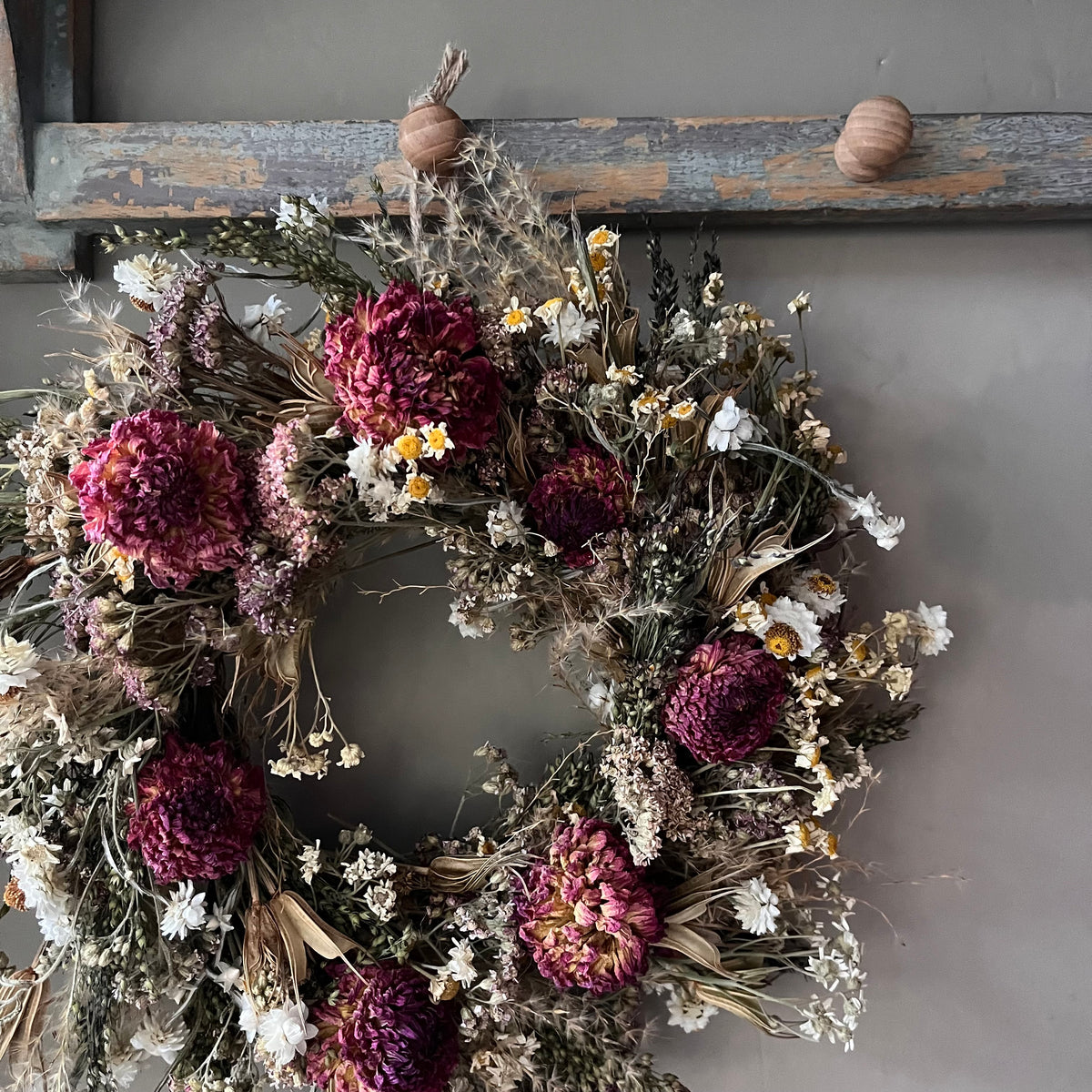 Winter Dried Flower Wreath: Winter door decor | 28cm