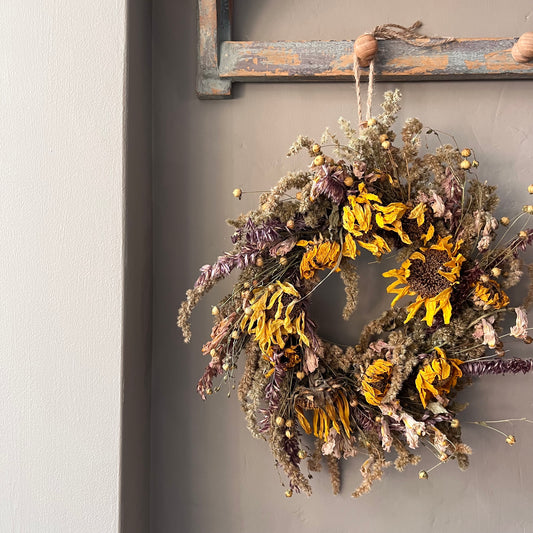 Dried flower wreath | Autumnal Home decor | 25cm