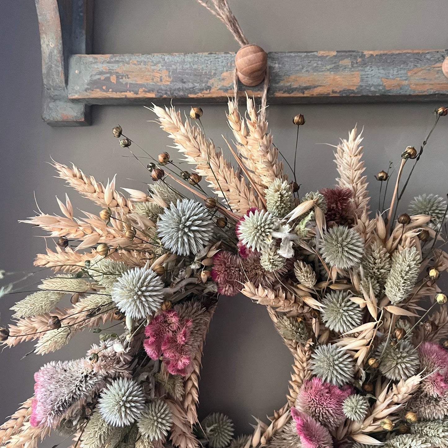 Dried Flower Spring Wreath | Farmhouse Wall Decor (25cm)