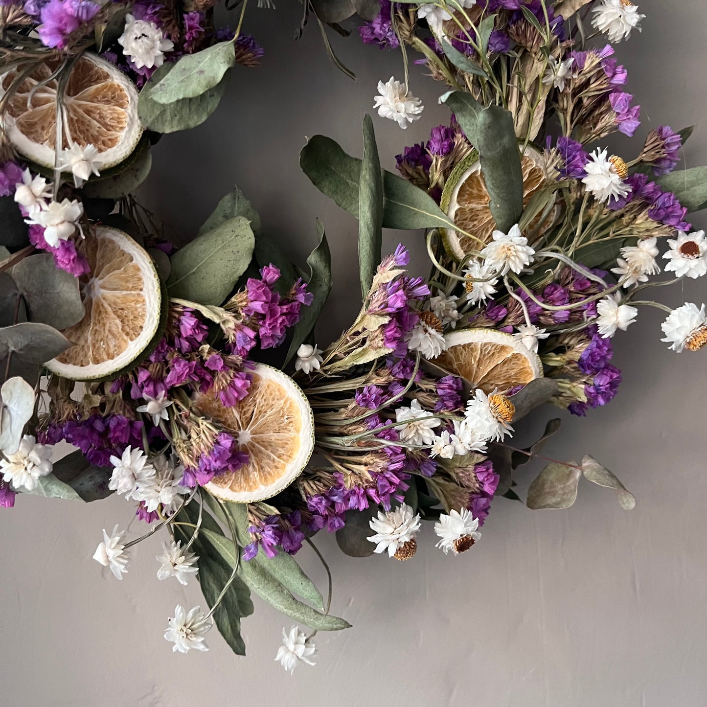 Spring flower wreath | Dried flowers | Farmhouse home | 25cm