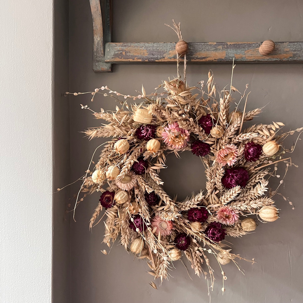 Dried Flower Autumn Wreath | Farmhouse Wall Decor | 28cm