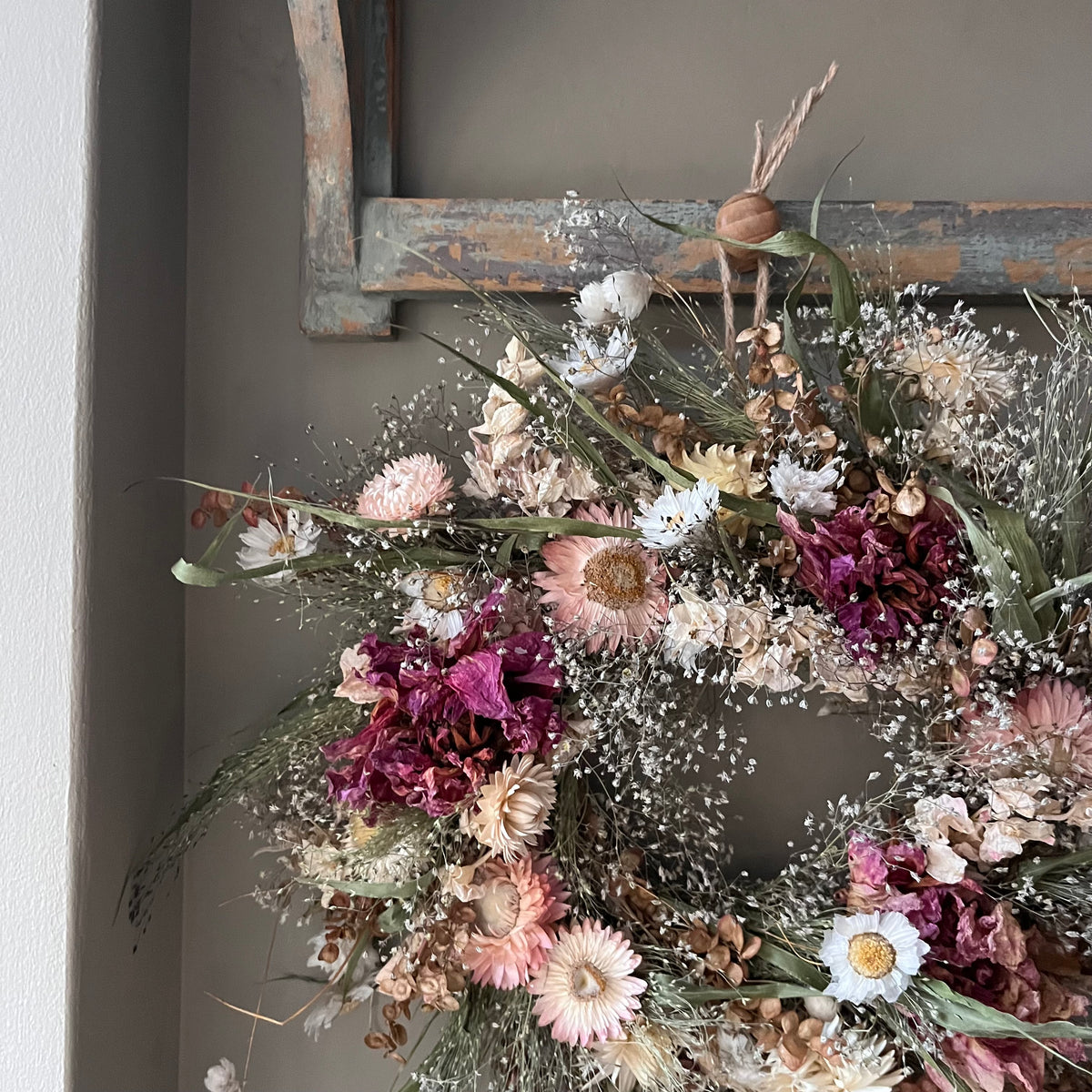 Dried Flower Autumn Wreath | Farmhouse Wall Decor | 28cm