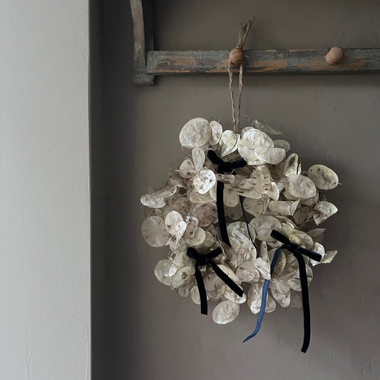 Dried Flower Wreath: Everlasting Floral Home Decor (25cm)