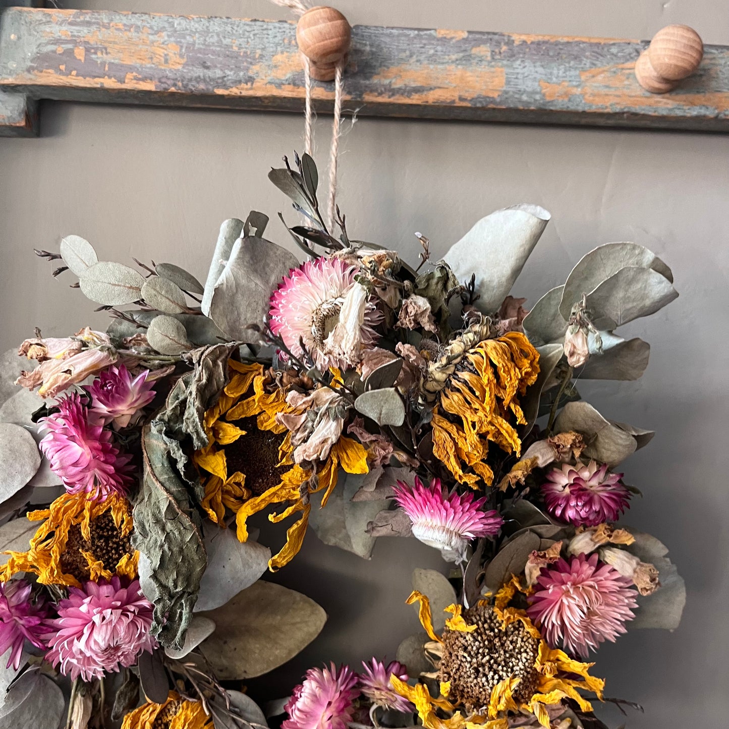 Everlasting dried flowers| Autumn inspired decor | Dried flowers | Autumn wreath | Autumnal inspired decor | 23cm