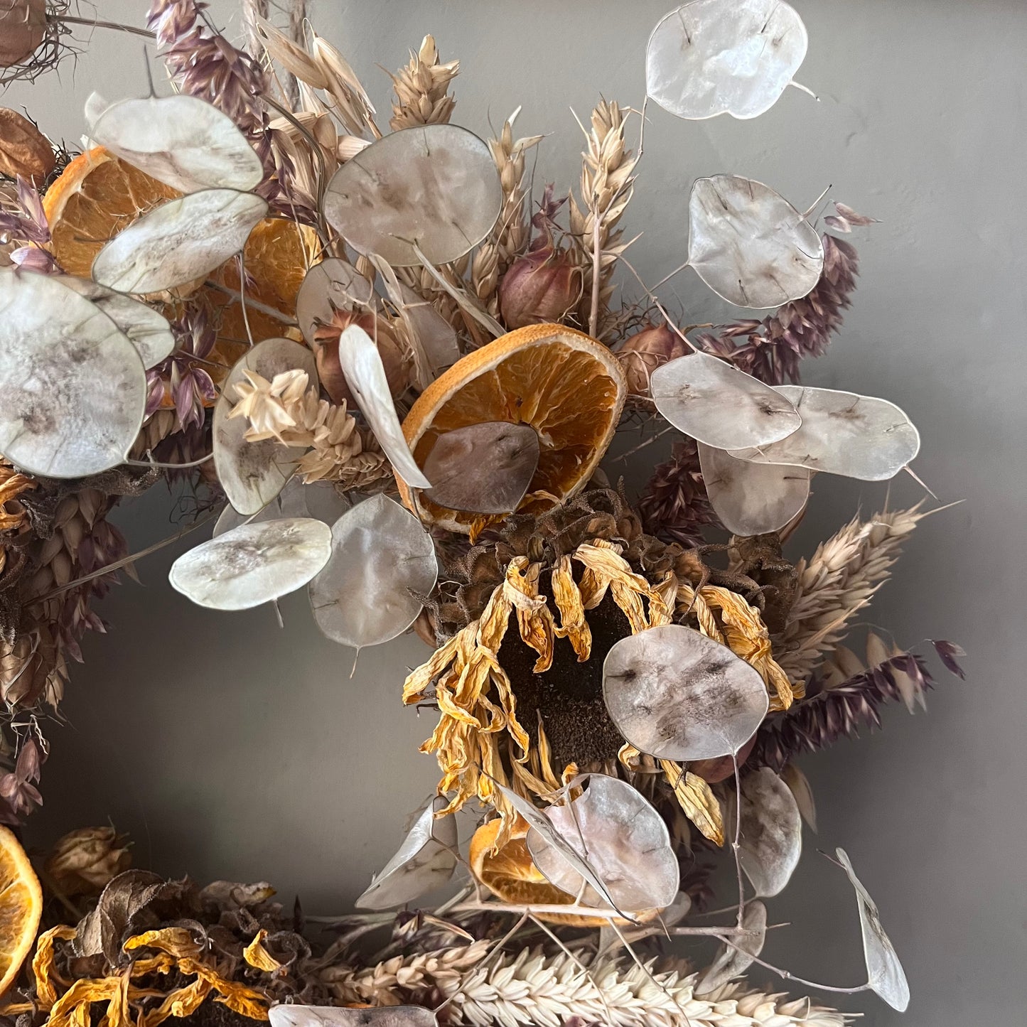 Colorful Dried Flower Wreath | Spring Decor (25x25cm)