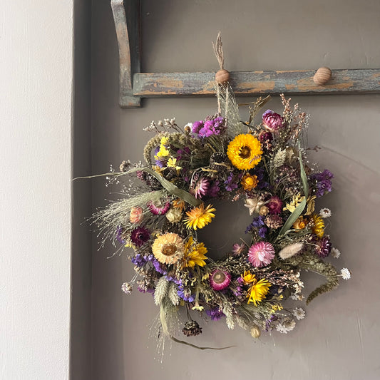 Spring flower wreath | Dried flowers | Farmhouse home | 25cm