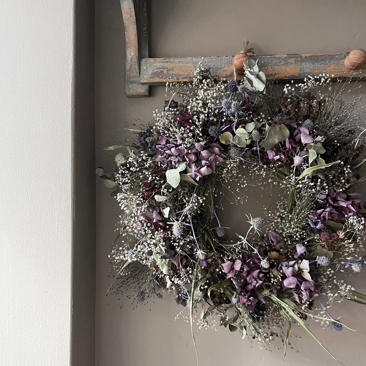 Winter Dried Flower Wreath: Winter door decor | 28cm