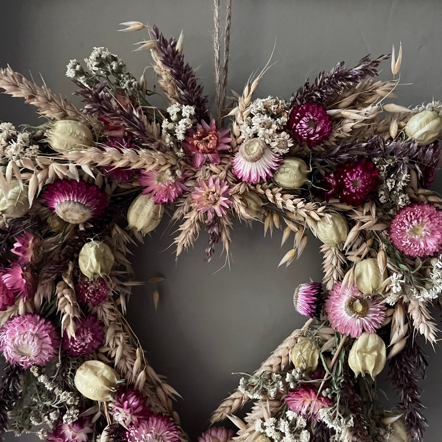 Dried Flower Valentines Wreath | Spring Decor | Heart shaped wreath