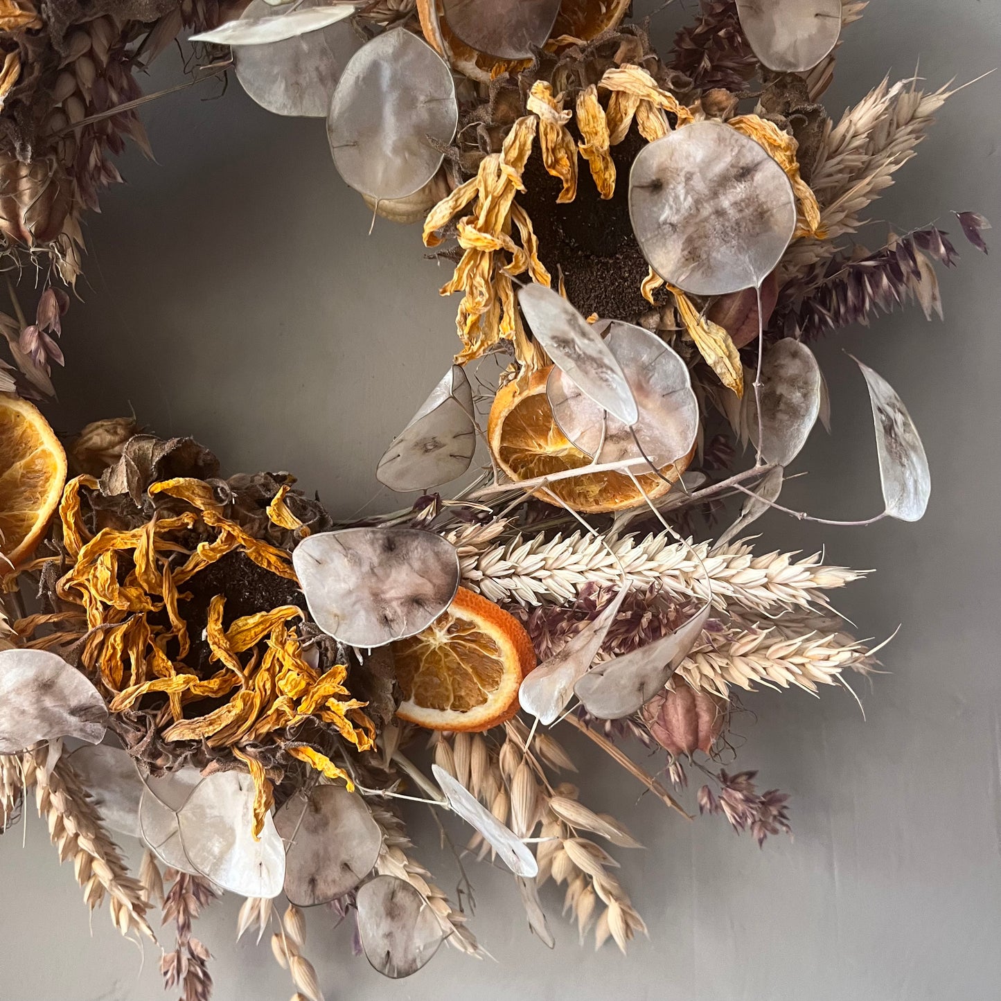 Colorful Dried Flower Wreath | Spring Decor (25x25cm)