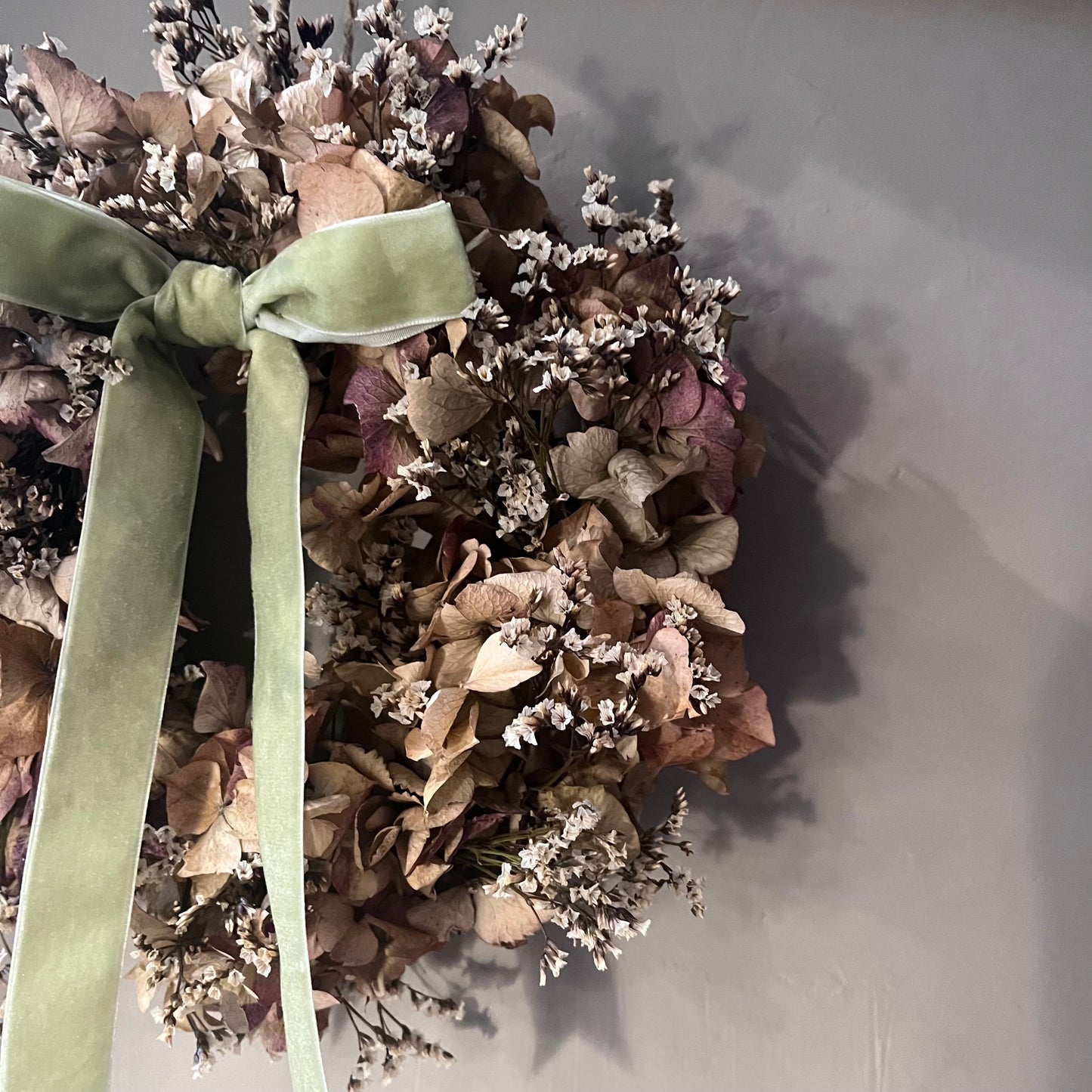Dried Flower Wreath: Summer Farmhouse Decor, 25x25cm