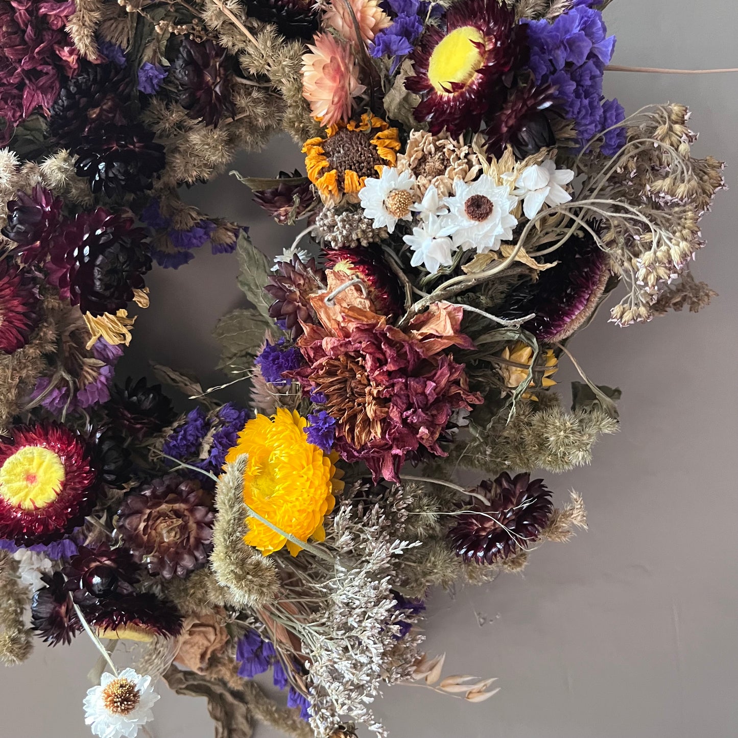 Dried flower wreath | Farmhouse style | Country living | Farmhouse wreath | Spring wreath | 25cm