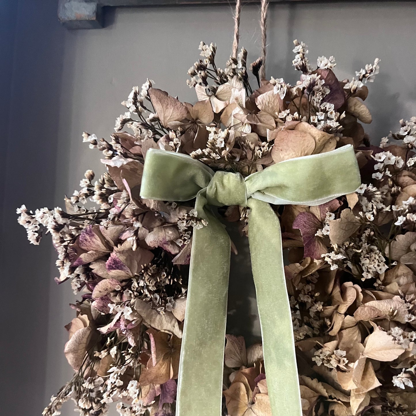Dried Flower Wreath: Summer Farmhouse Decor, 25x25cm