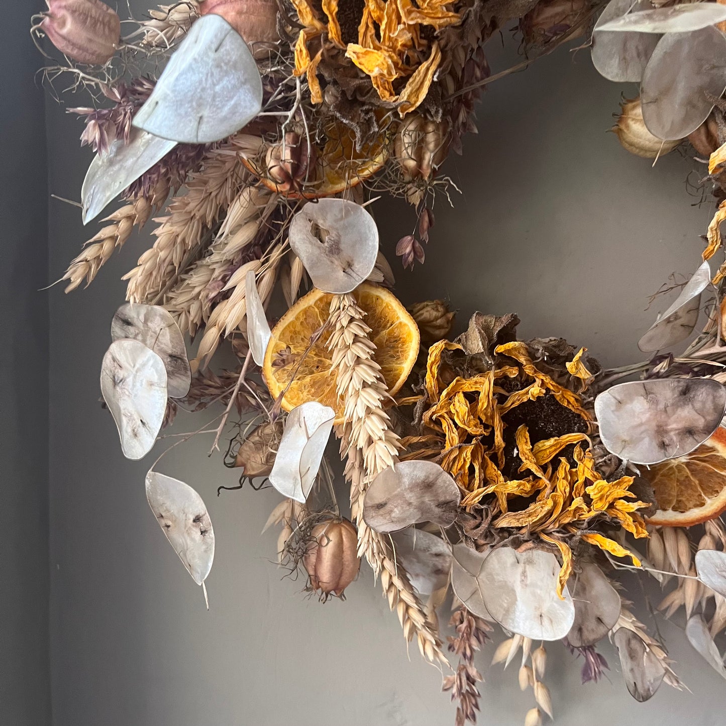 Colorful Dried Flower Wreath | Spring Decor (25x25cm)