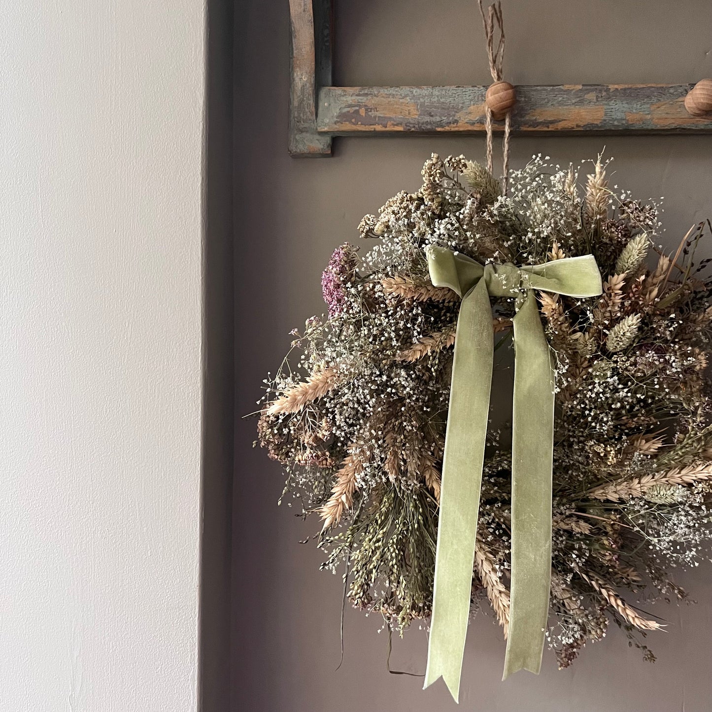 Autumn Dried Flower Wreath: Everlasting Floral Decor, 25cm