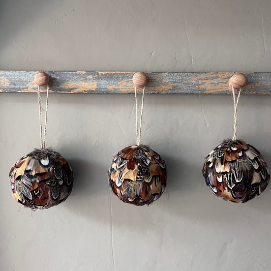 Feather bauble | Christmas bauble | Tree decorations | Christmas bauble | Farmhouse Christmas | Farmhouse decor | Country living | Set of 3
