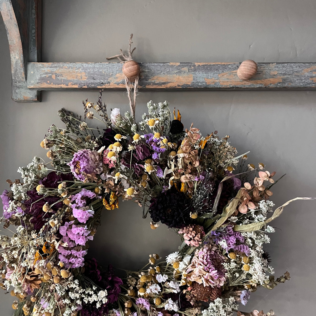Dried flower wreath | Country Living | 28cm