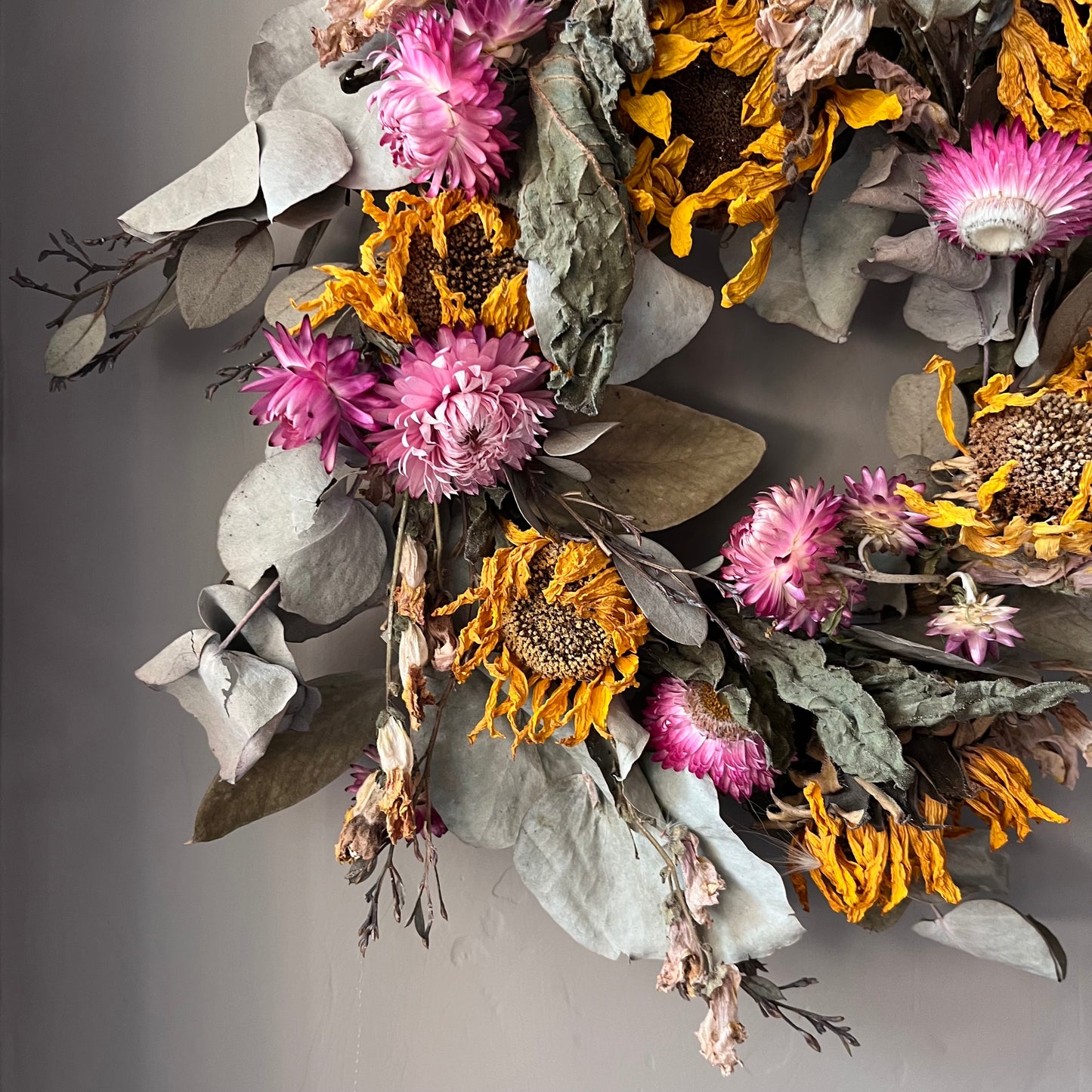 Everlasting dried flowers| Autumn inspired decor | Dried flowers | Autumn wreath | Autumnal inspired decor | 23cm