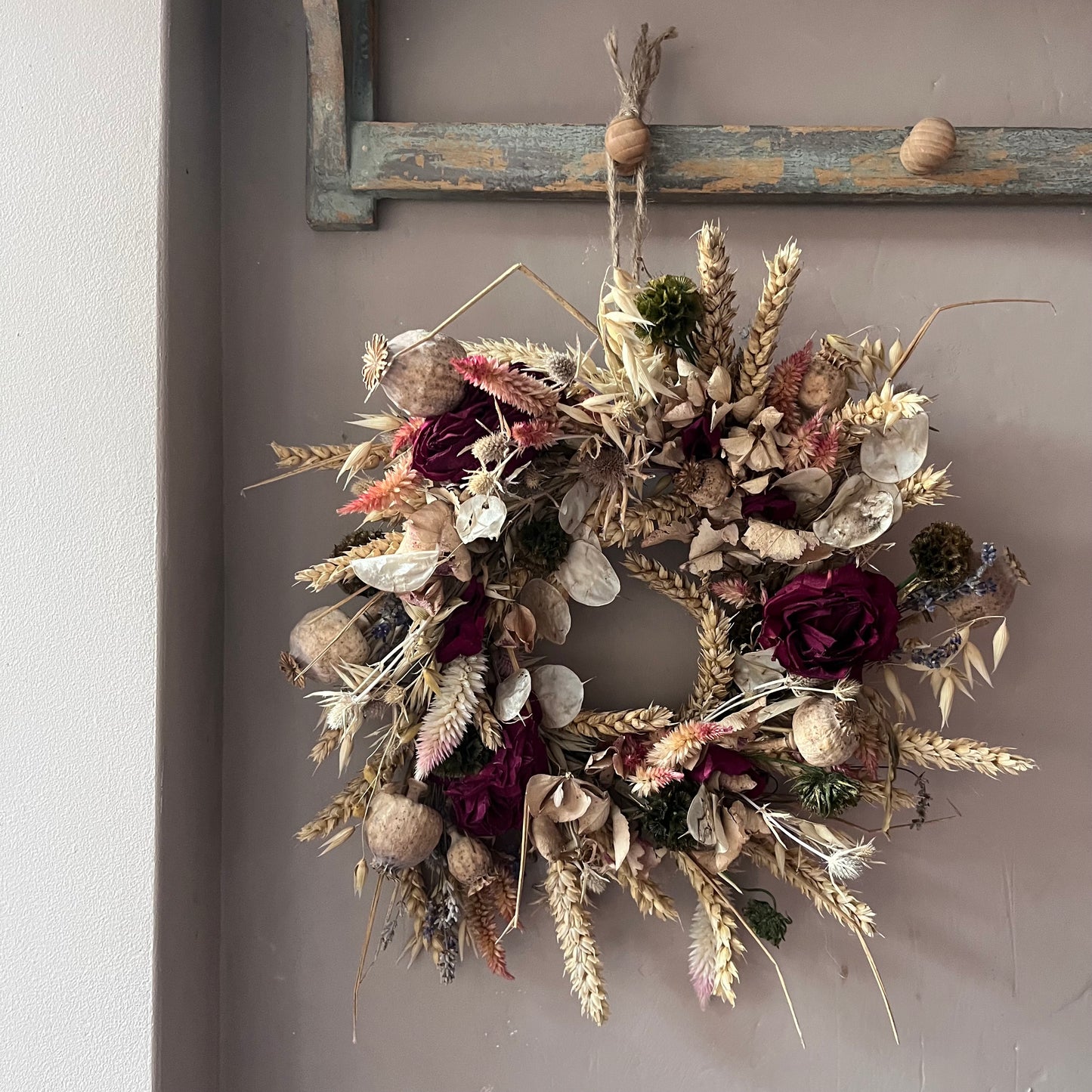 Everlasting flower | Spring inspired decor | Spring dried flowers | Small Dried Flower Wreath | Everlastings | Easter Home Decor | 25cm