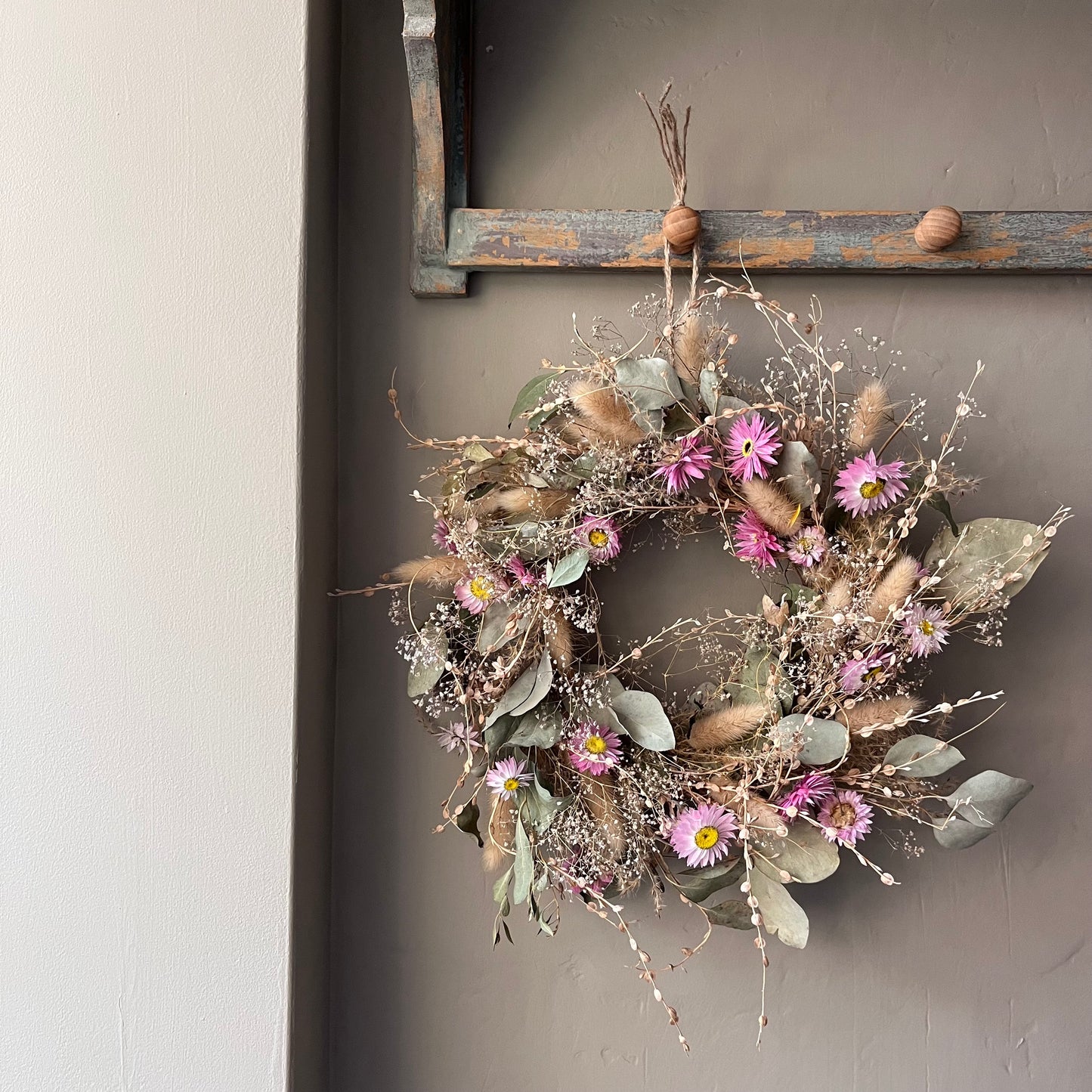 Spring flower wreath | Dried flowers | Farmhouse home | 25cm