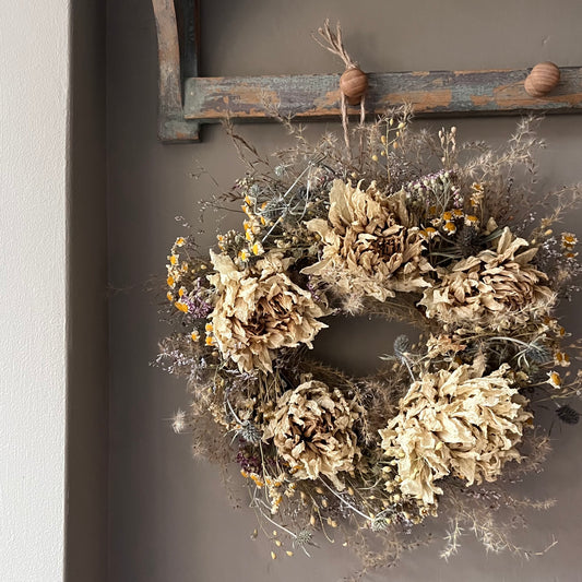 Dried Flower Wreath | Winter Cottagecore Farmhouse Decor | 28cm