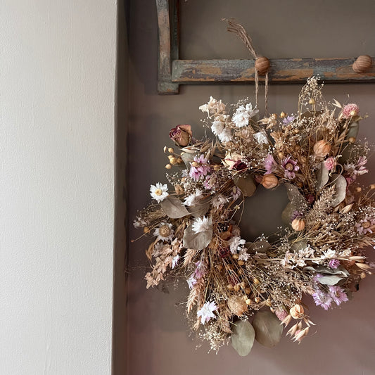 Spring Dried Flower Wreath: 25cm summer Decor