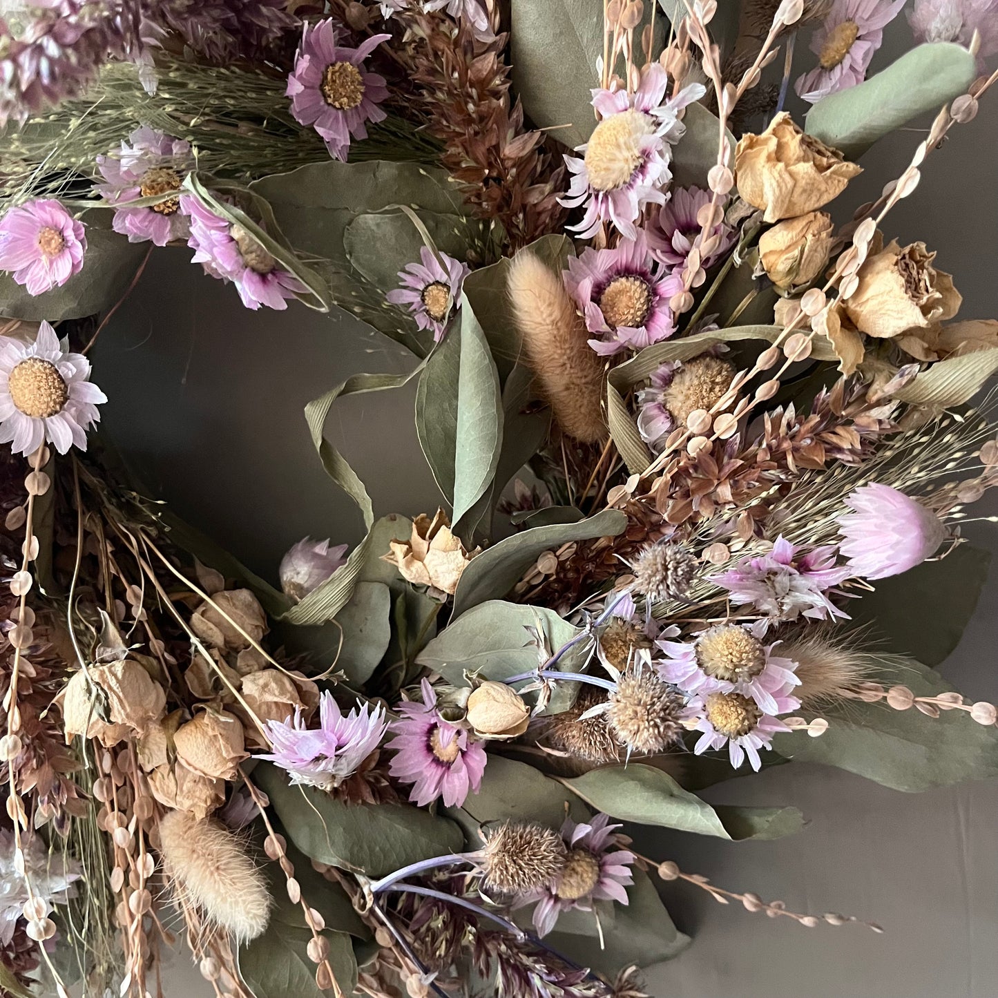 Handcrafted Dried Flower Wreath | Rustic Farmhouse Wall Hanging (25cm)