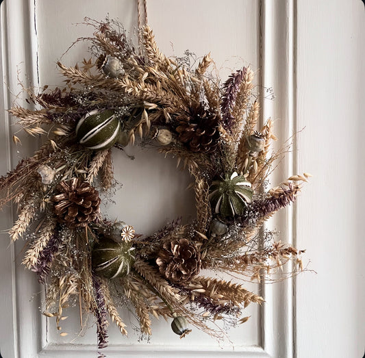 Dried flower wreath making kit | Christmas wreath making | Winter wreath | Make your own | Craft kits | 25cm wreath