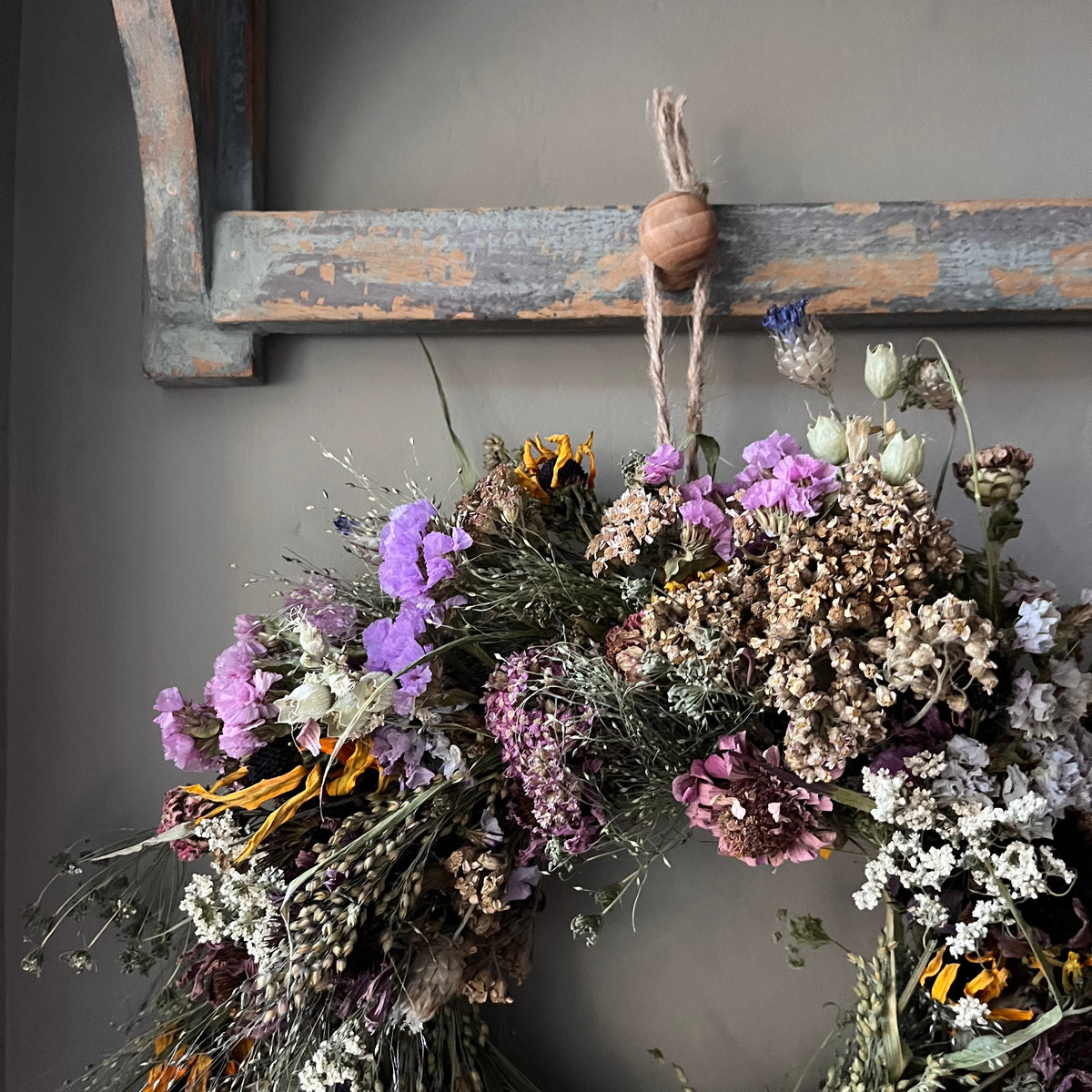 Winter Dried Flower Wreath: Winter door decor | 28cm