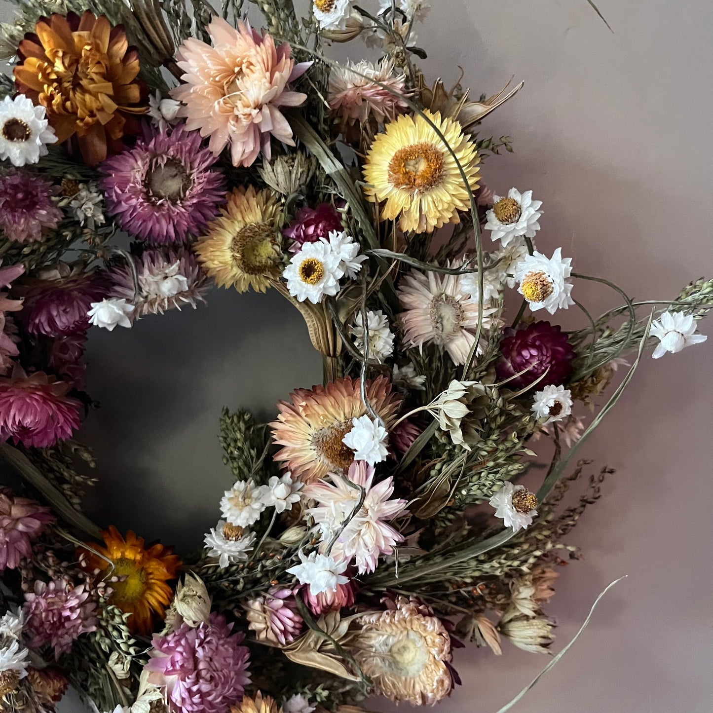 Spring wreath | Easter decorations | Dried flower wreath | Farmhouse Winter decor | Small wreath | Wall hangings | 25cm