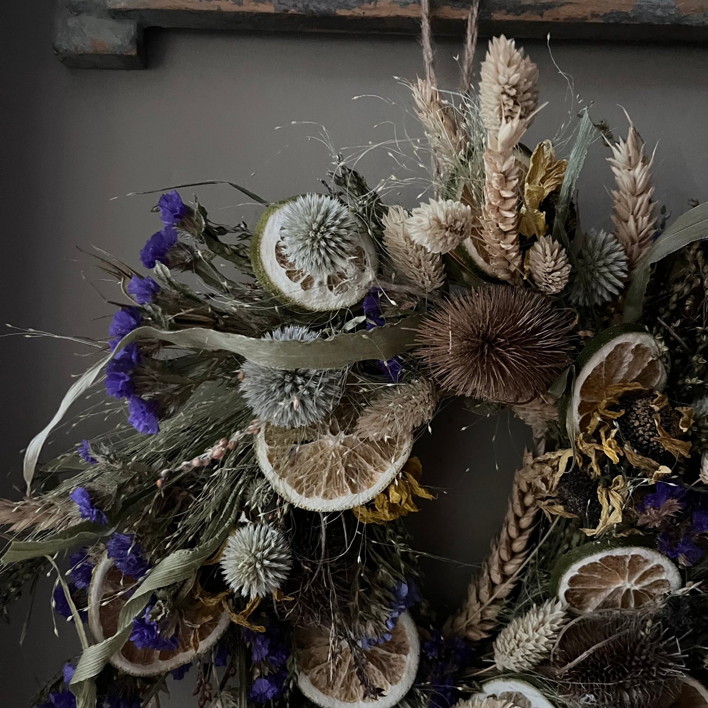 Dried Flower Wreath: Farmhouse Spring Decor, 25cm Wall Hanging